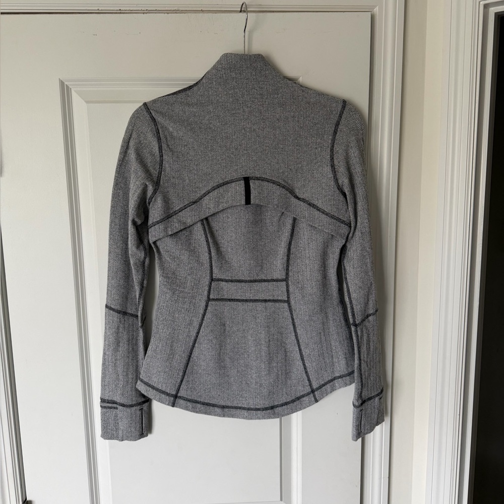 Lululemon Herringbone Gray Define Jacket - Picture 5 of 8
